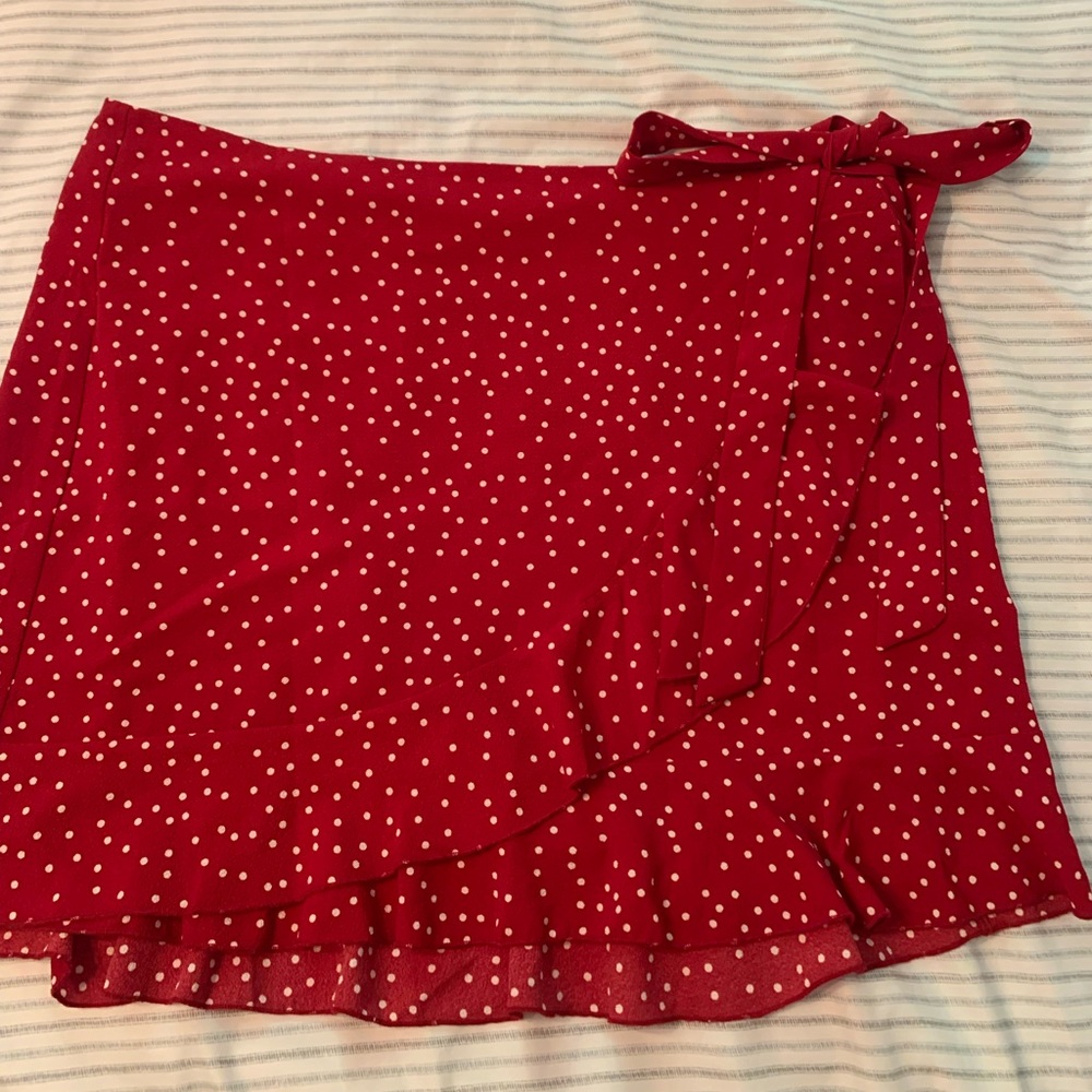 NWOT red polka dot wrap shirt 2XL